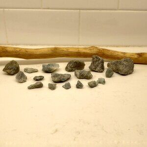 17 pieces, small raw/rough Emeralds